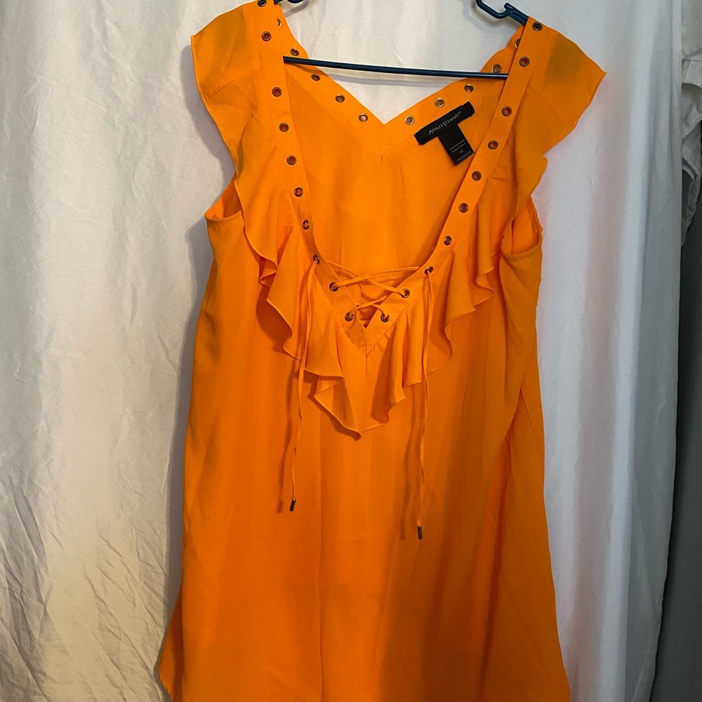 Ladies plus size sleeveless top size 12